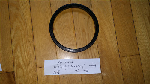 更换拖拉机配件要注意哪些呢